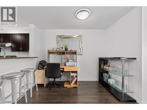Photo 11 of 567 Yates Road Unit# 307, North Glenmore, Kelowna