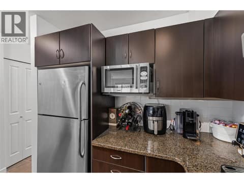 Photo 8 of 567 Yates Road Unit# 307, North Glenmore, Kelowna