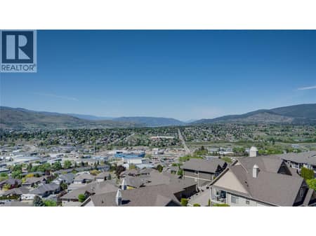 Photo 2 of 1050 Mt. Revelstoke Place Unit# 4, Middleton Mountain Vernon