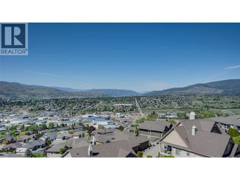 Photo 2 of 1050 Mt. Revelstoke Place Unit# 4, Middleton Mountain Vernon