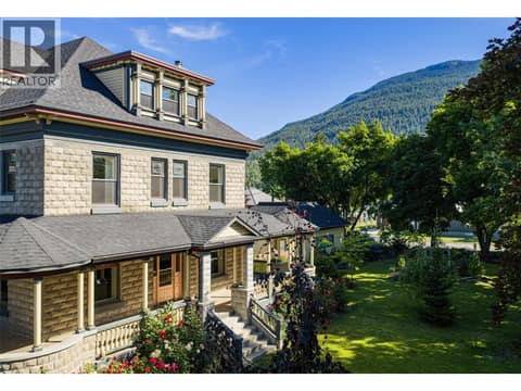 Photo 6 of 805 & 815 Mackenzie Avenue, Revelstoke
