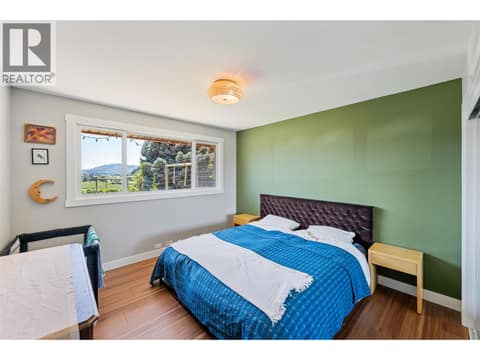 Main House at 482 Pinehill Road, Oliver Rural