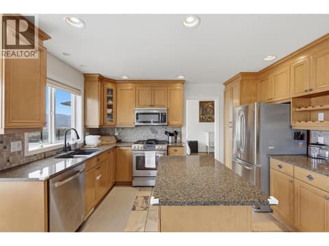 Photo 13 of 907 QUAIL Drive, Batchelor Heights, Kamloops