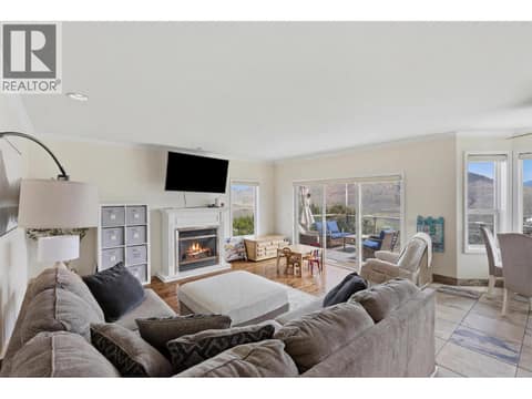 Photo 15 of 907 QUAIL Drive, Batchelor Heights, Kamloops