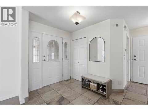 Photo 8 of 907 QUAIL Drive, Batchelor Heights, Kamloops