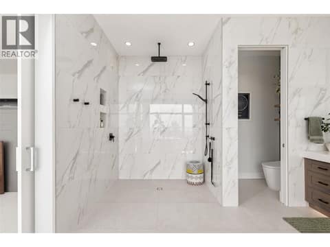 Primary En-suite at 4425 Twin Creek Place, Ellison, Kelowna