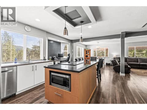 Photo 25 of 7645 Keddleston Road, North BX, Vernon