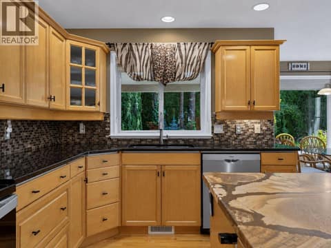 Photo 15 of 969 Skeena Drive, Dilworth Mountain, Kelowna