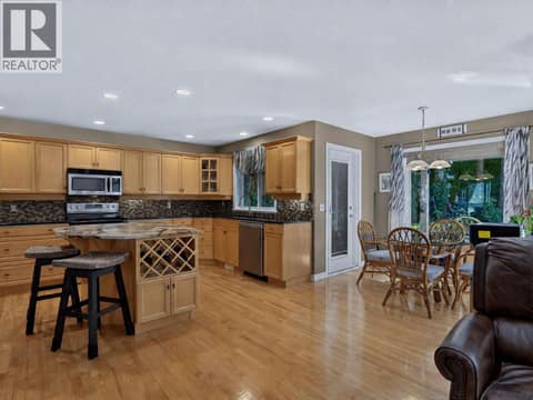 Photo 16 of 969 Skeena Drive, Dilworth Mountain, Kelowna