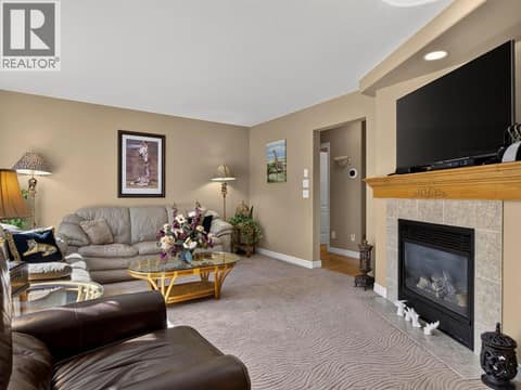 Photo 19 of 969 Skeena Drive, Dilworth Mountain, Kelowna