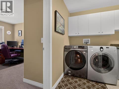 Photo 25 of 969 Skeena Drive, Dilworth Mountain, Kelowna