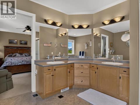 Photo 44 of 969 Skeena Drive, Dilworth Mountain, Kelowna