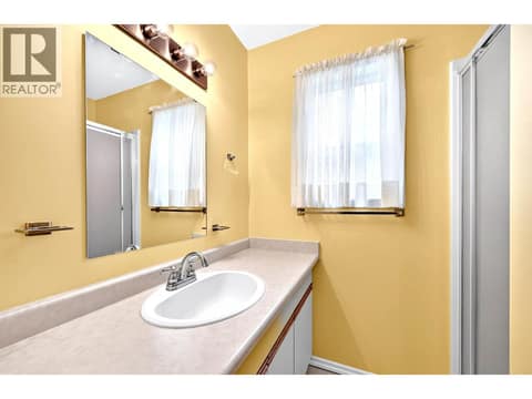 Photo 19 of 272 Valleyview Place, Valleyview, Kamloops