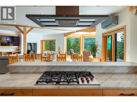 Photo 23 of 8100/8104 Silver Star Road Road, North BX, Vernon