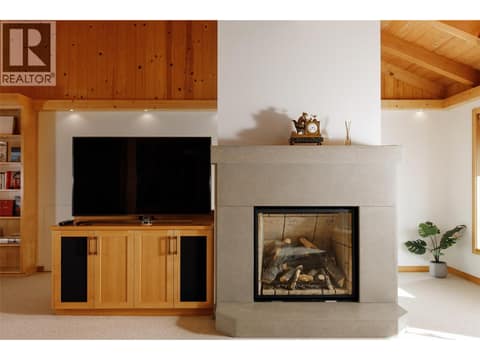 Photo 33 of 8100/8104 Silver Star Road Road, North BX, Vernon