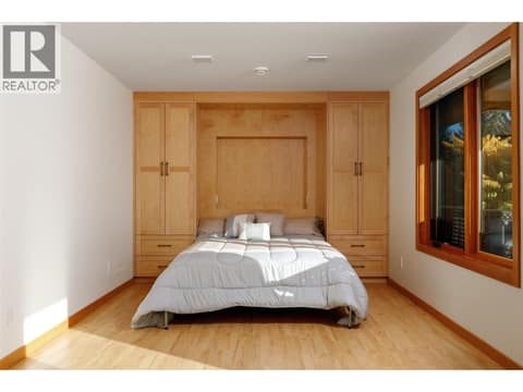 Photo 64 of 8100/8104 Silver Star Road Road, North BX, Vernon