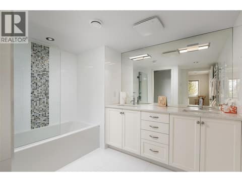 Photo 84 of 8100/8104 Silver Star Road Road, North BX, Vernon
