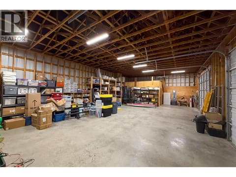Photo 89 of 8100/8104 Silver Star Road Road, North BX, Vernon