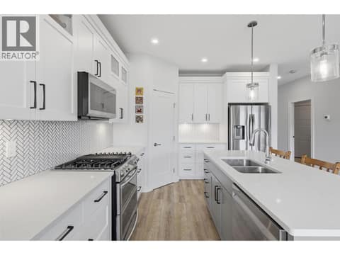 Photo 12 of 641 SHUSWAP Road E Unit# 140, South Thompson Valley, Kamloops