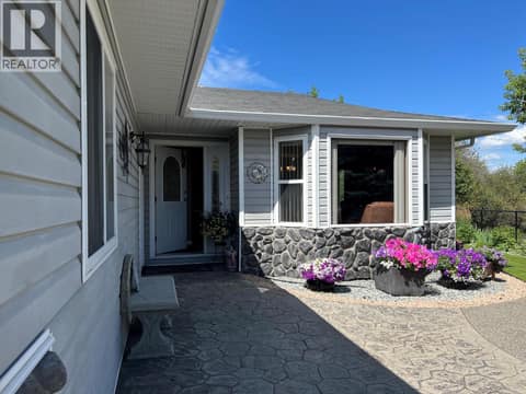 Photo 1 of 660 6th Avenue, Swan Lake West, Vernon