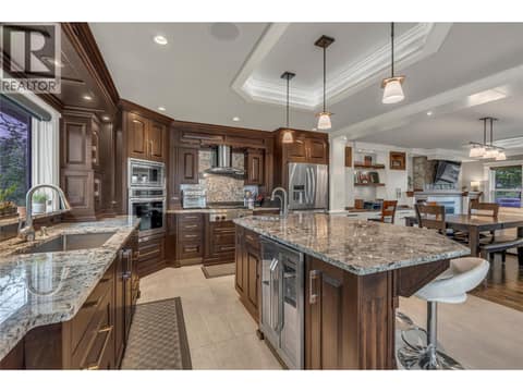 Photo 3 of 2301 Tait Street, Trout Creek, Summerland