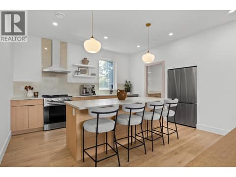 Photo 4 of 1506 39A Avenue Unit# 3, City of Vernon