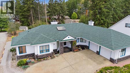 Photo 2 of 15 Farchant Way Lot# 18, Adventure Bay, Vernon