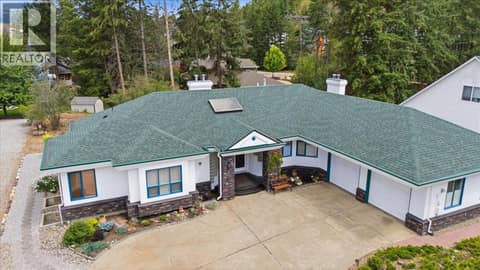 Photo 2 of 15 Farchant Way Lot# 18, Adventure Bay, Vernon