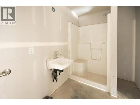 Photo 12 of 3101 45th Avenue Unit# 19, City of Vernon
