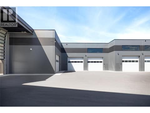 Photo 4 of 3101 45th Avenue Unit# 19, City of Vernon