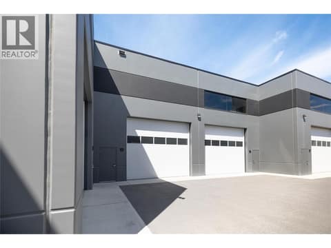 Photo 5 of 3101 45th Avenue Unit# 19, City of Vernon