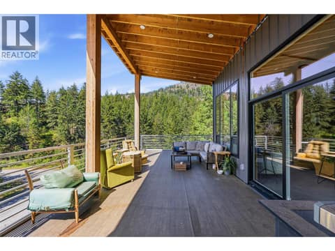 Photo 21 of 378 Lakewood Road, Fintry, Vernon