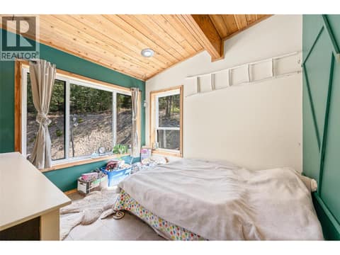 Photo 33 of 378 Lakewood Road, Fintry, Vernon