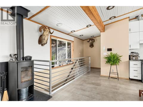 Photo 9 of 378 Lakewood Road, Fintry, Vernon