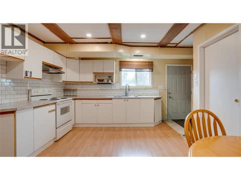Photo 31 of 700 Bass Avenue, Enderby / Grindrod