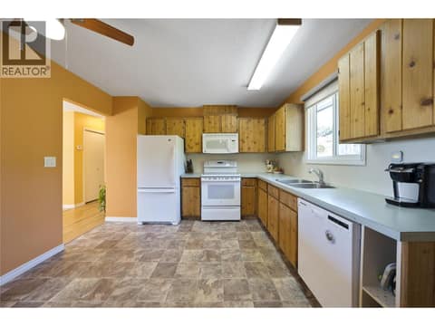 Photo 13 of 1389 Lund Road, Black Mountain, Kelowna
