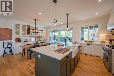 Photo 7 of 876 JOHNSON Street, Trout Creek, Summerland