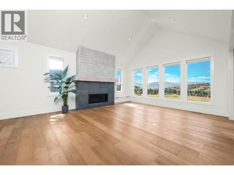 Photo 18 of 225 Dominion Way, Predator Ridge, Vernon
