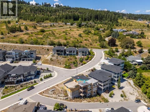 Photo 25 of 3563 Goldie Way, Glenrosa, West Kelowna