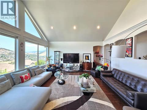 Open living room at 1494 Montenegro Drive, Black Mountain, Kelowna
