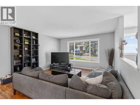 Photo 5 of 1863 Cathy Avenue, Black Mountain, Kelowna