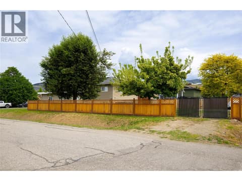 Photo 54 of 5301 Spalding Road, North BX, Vernon