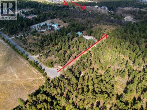 Multiple access points at 3666 Gates Road, Glenrosa, West Kelowna