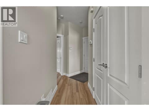 Photo 15 of 124 Sarsons Road Unit# 11, Middleton Mountain Vernon