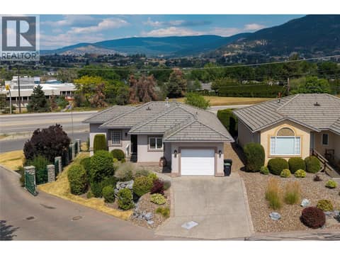 Photo 2 of 124 Sarsons Road Unit# 11, Middleton Mountain Vernon