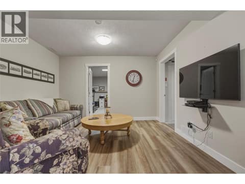 Photo 25 of 124 Sarsons Road Unit# 11, Middleton Mountain Vernon