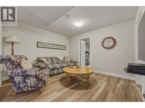 Photo 26 of 124 Sarsons Road Unit# 11, Middleton Mountain Vernon