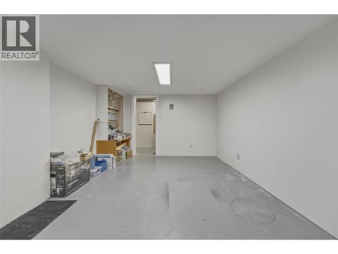 Photo 42 of 124 Sarsons Road Unit# 11, Middleton Mountain Vernon