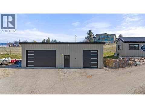 Second outbuilding - workshop/garage or gym at 4275 Todd Road, South East Kelowna