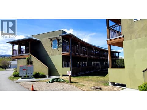 Photo 4 of 6203 Willow Avenue, Summerland Rural